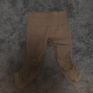 Black LuluLemon Crop Leggings